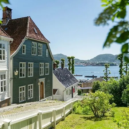 Apartment Minimalist Luxury By The Sea Bergen